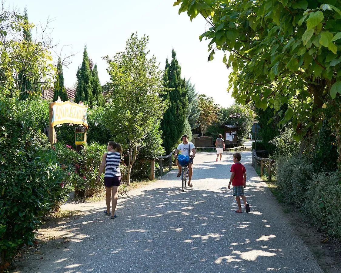 Country Camp Campeggio Paradiso Viareggio 0*,  Italy